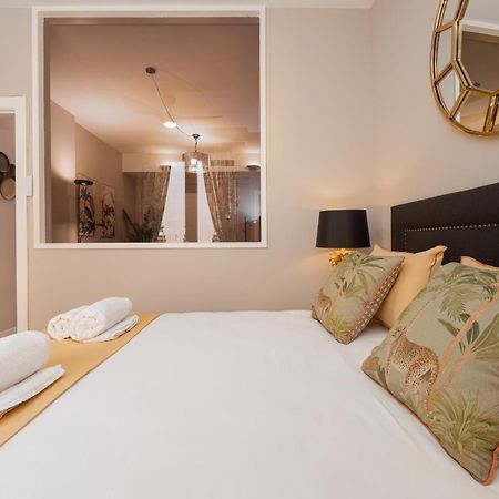 C31 Deluxe Apartment Into Cathedral Square มาลากา ภายนอก รูปภาพ